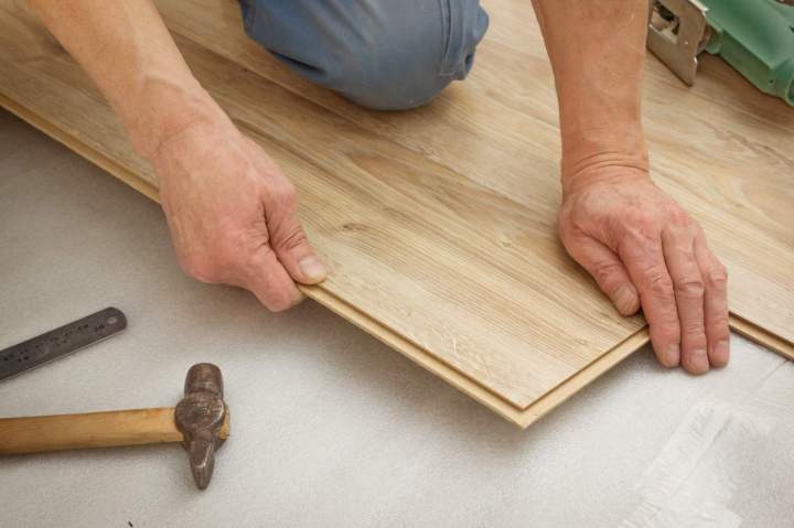 Pose parquet flottant Féniers